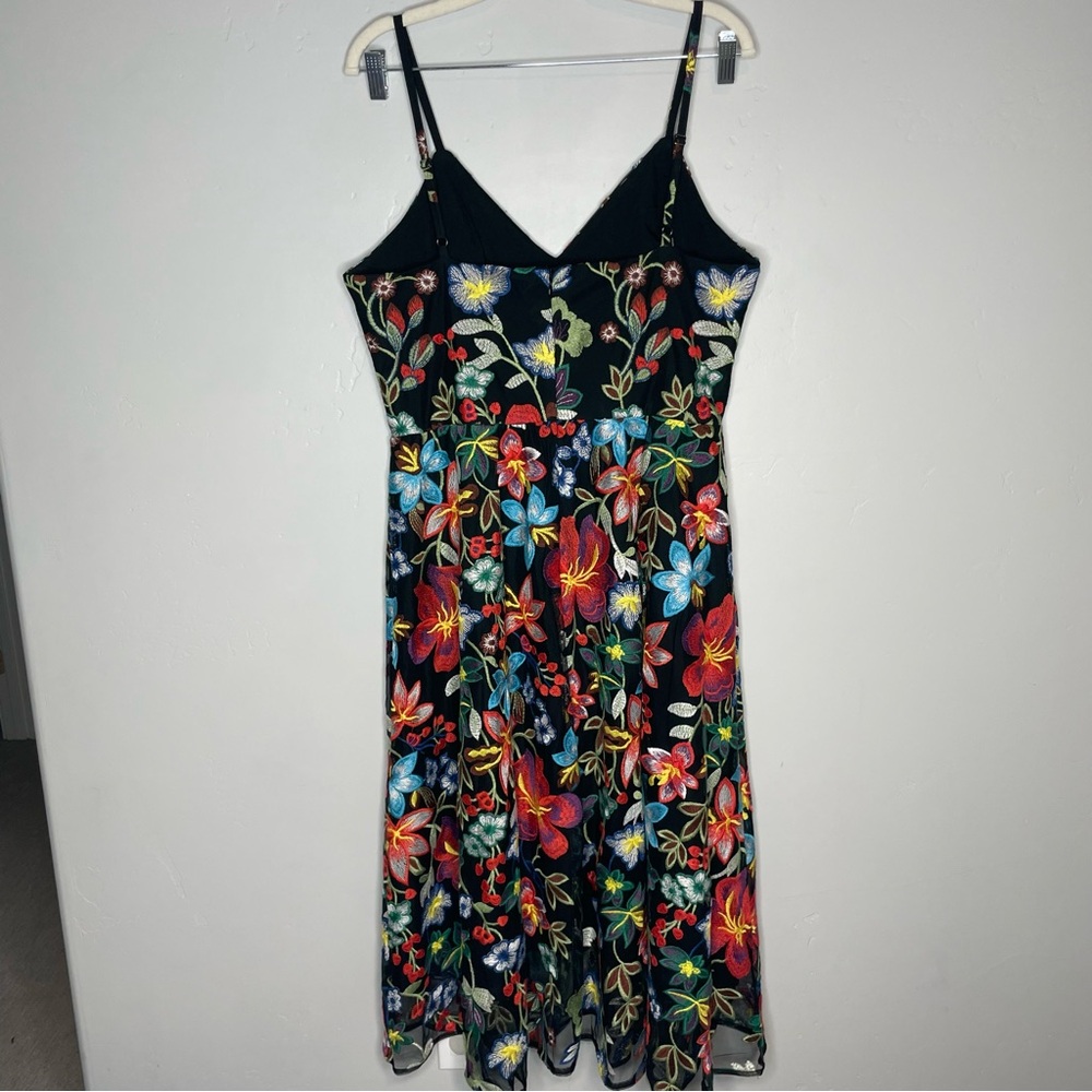 Dress the Population Maren Embroidered Floral Dress Fit Flare XXL Midi V Neck - Picture 10 of 14